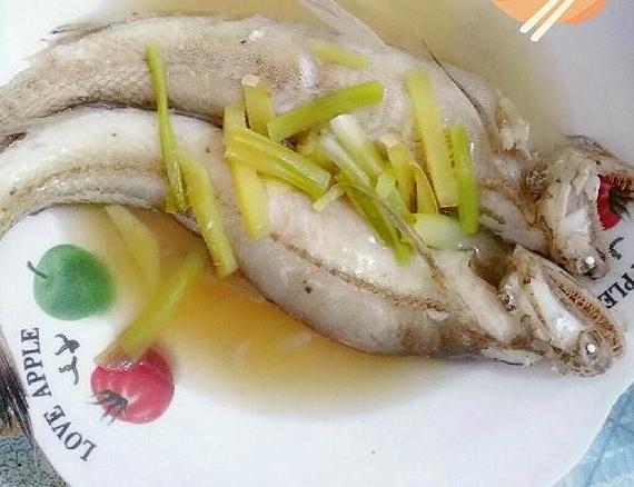 这种鱼比豆腐还要软，潮汕人餐桌上的常见菜，鲜美又营养